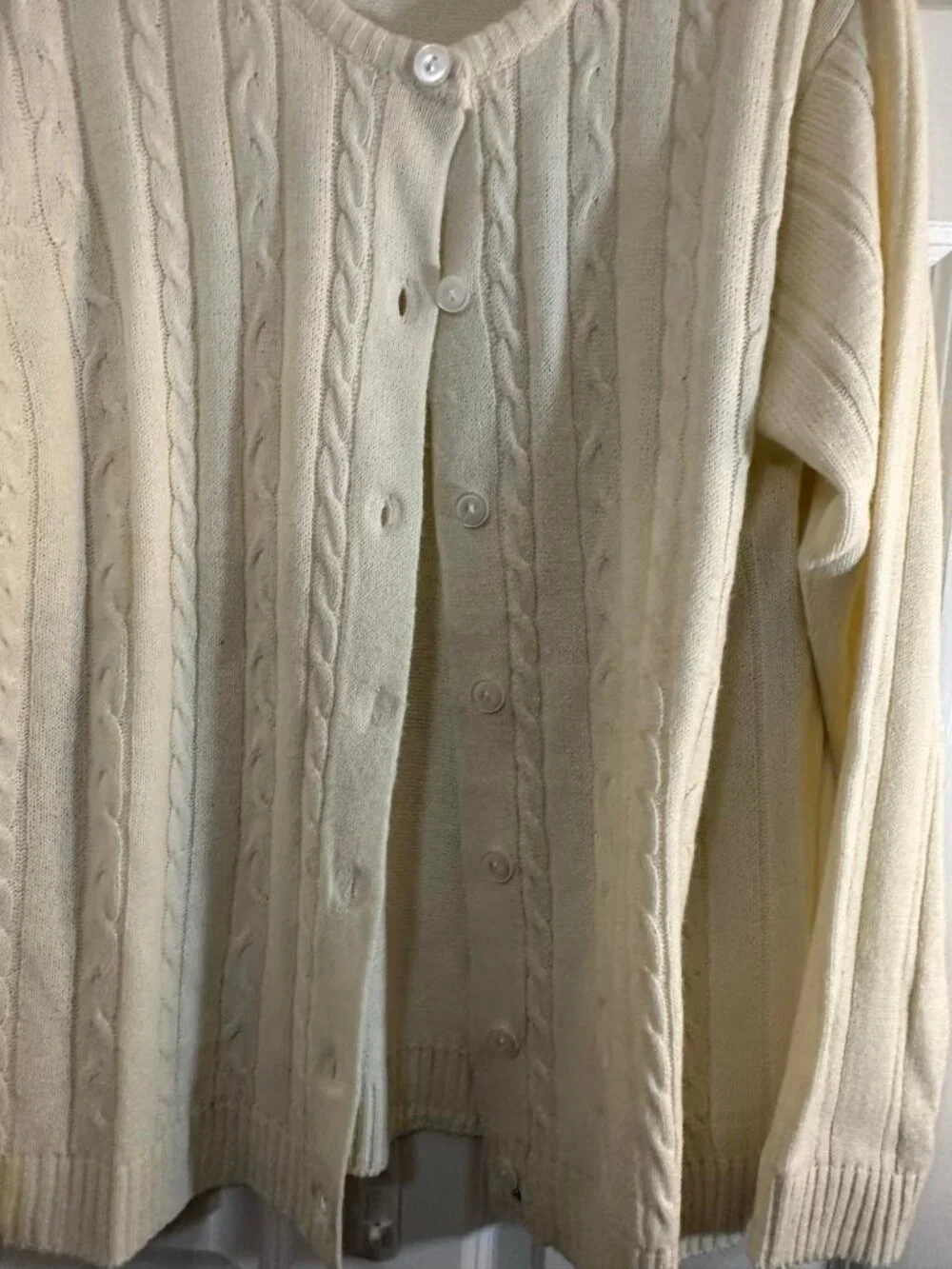 Turtle Bay Ivory Cream Cable Knit Button Front Cardigan Sweater L - Picture 3 of 6